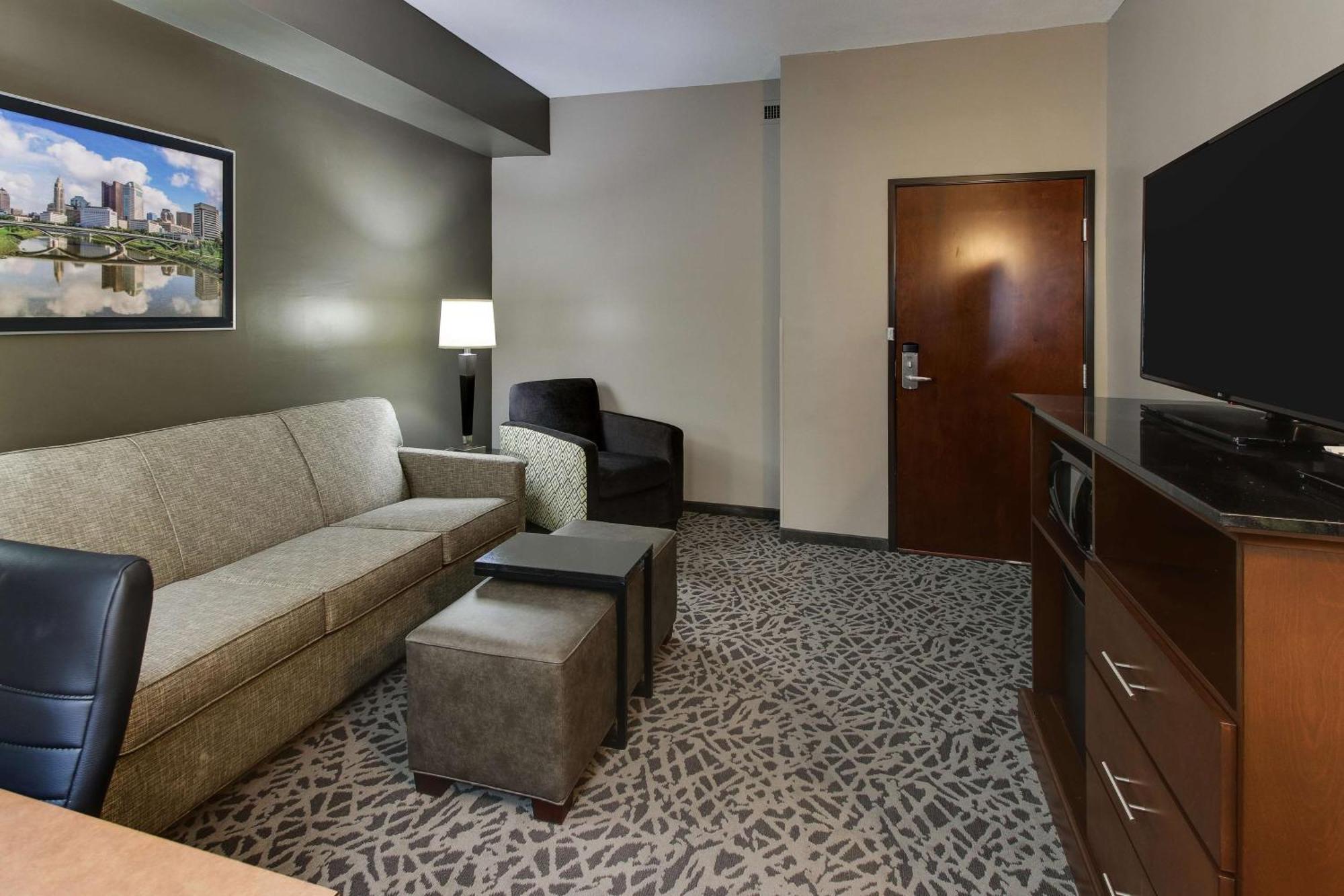 Drury Inn & Suites Cleveland Beachwood Exterior foto